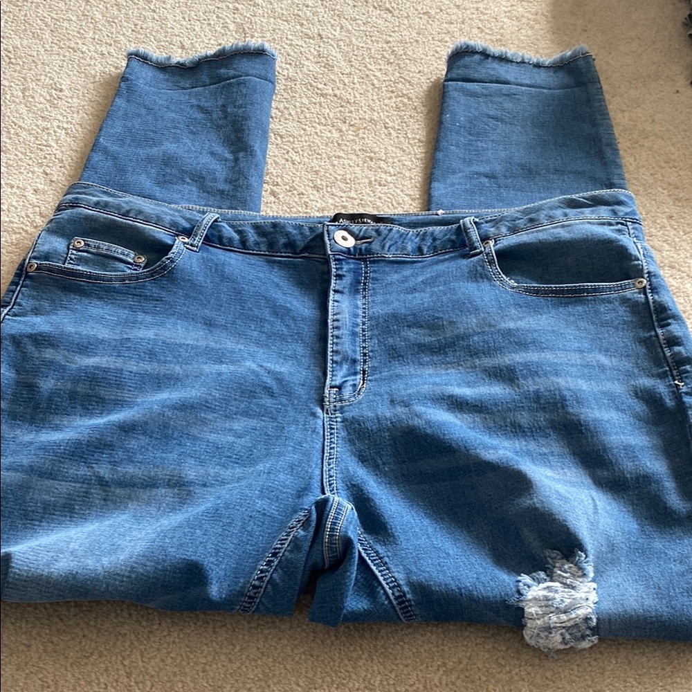 Ashley Stewart distressed jeans size 24